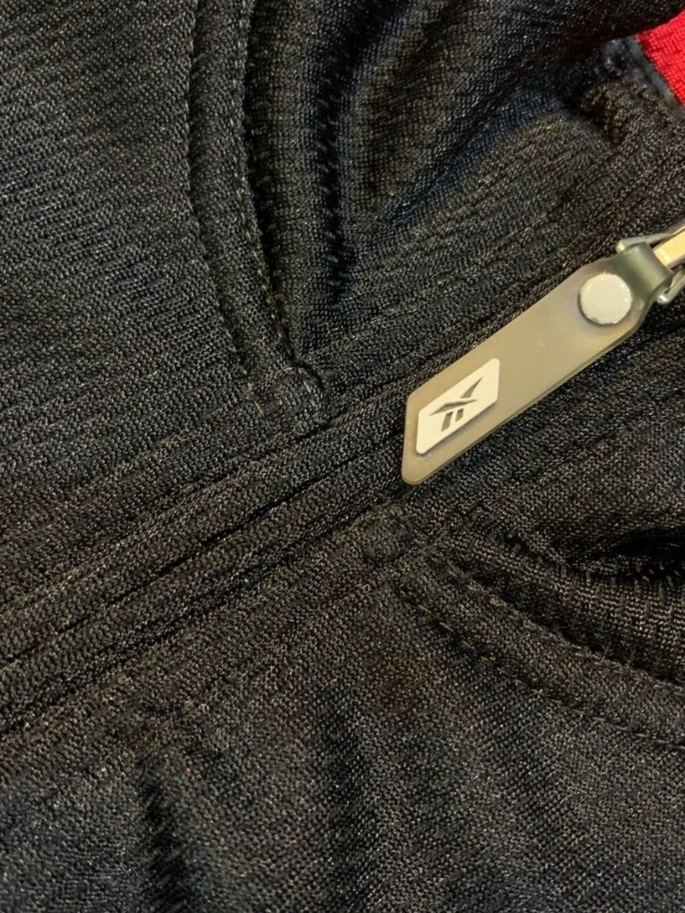 Above The Rim Jacket - Picture 5 of 7
